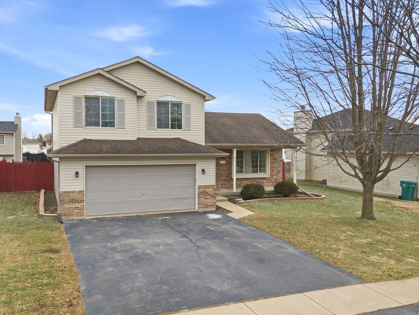 1310 Gilray Drive, Joliet – photo 2