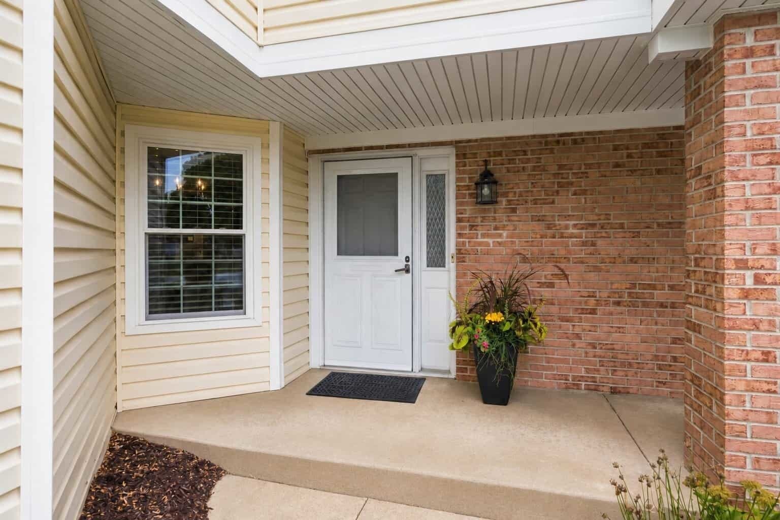 1457 Clybourne Street, Batavia – photo 2