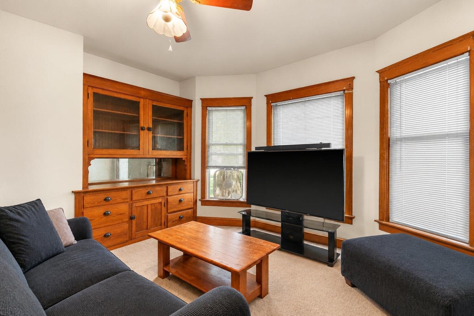 424 7th Street, DeKalb – photo 4