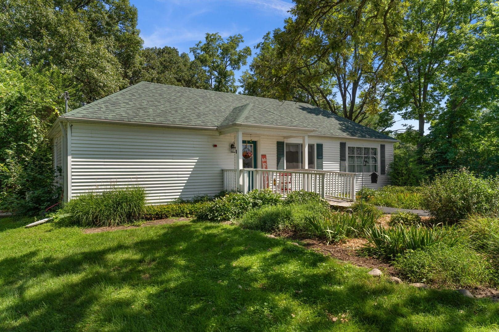 319 Lincolnway Street, North Aurora – photo 3