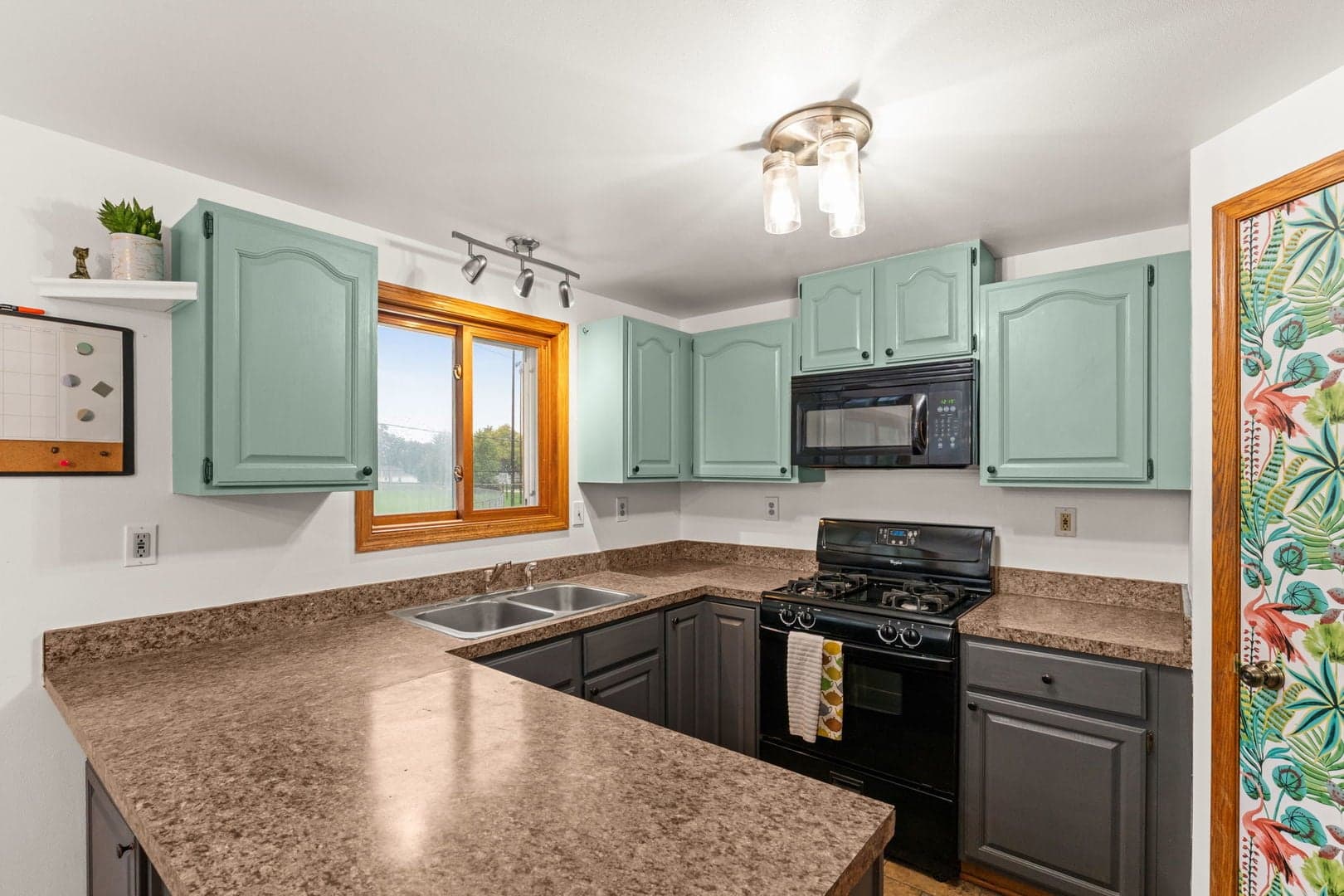 6 Lee Court, DeKalb – photo 4