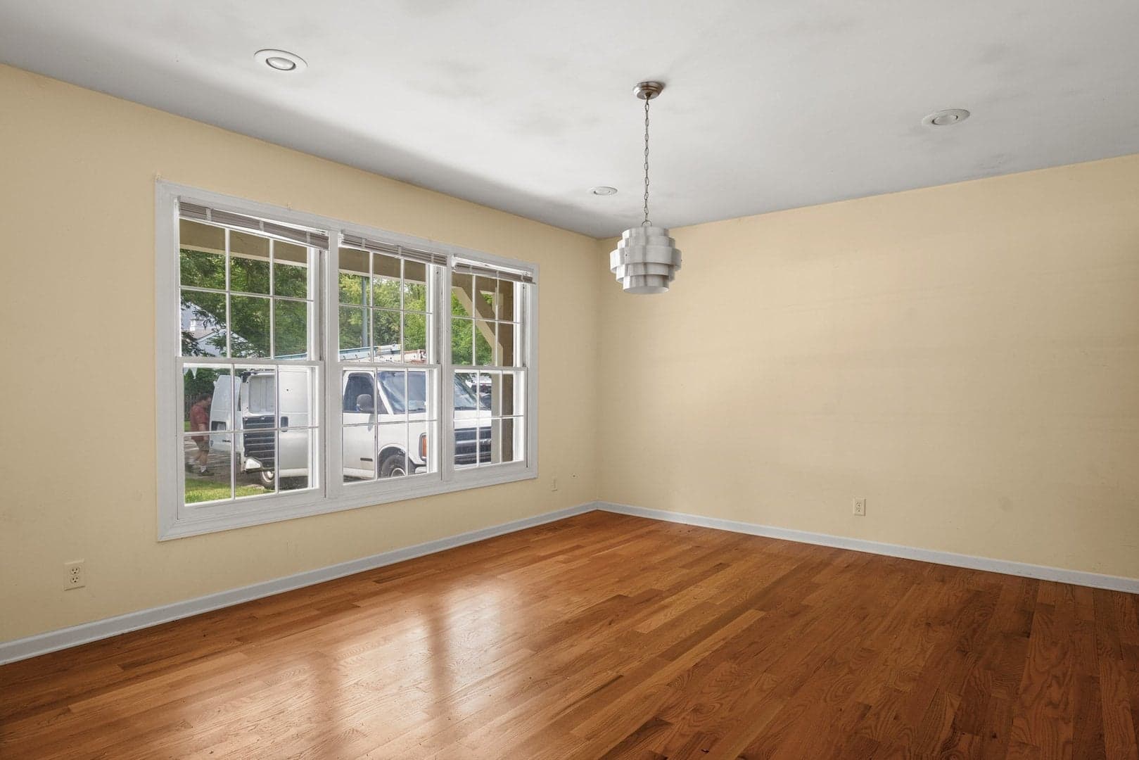 1414 7th Court, St. Charles – photo 4