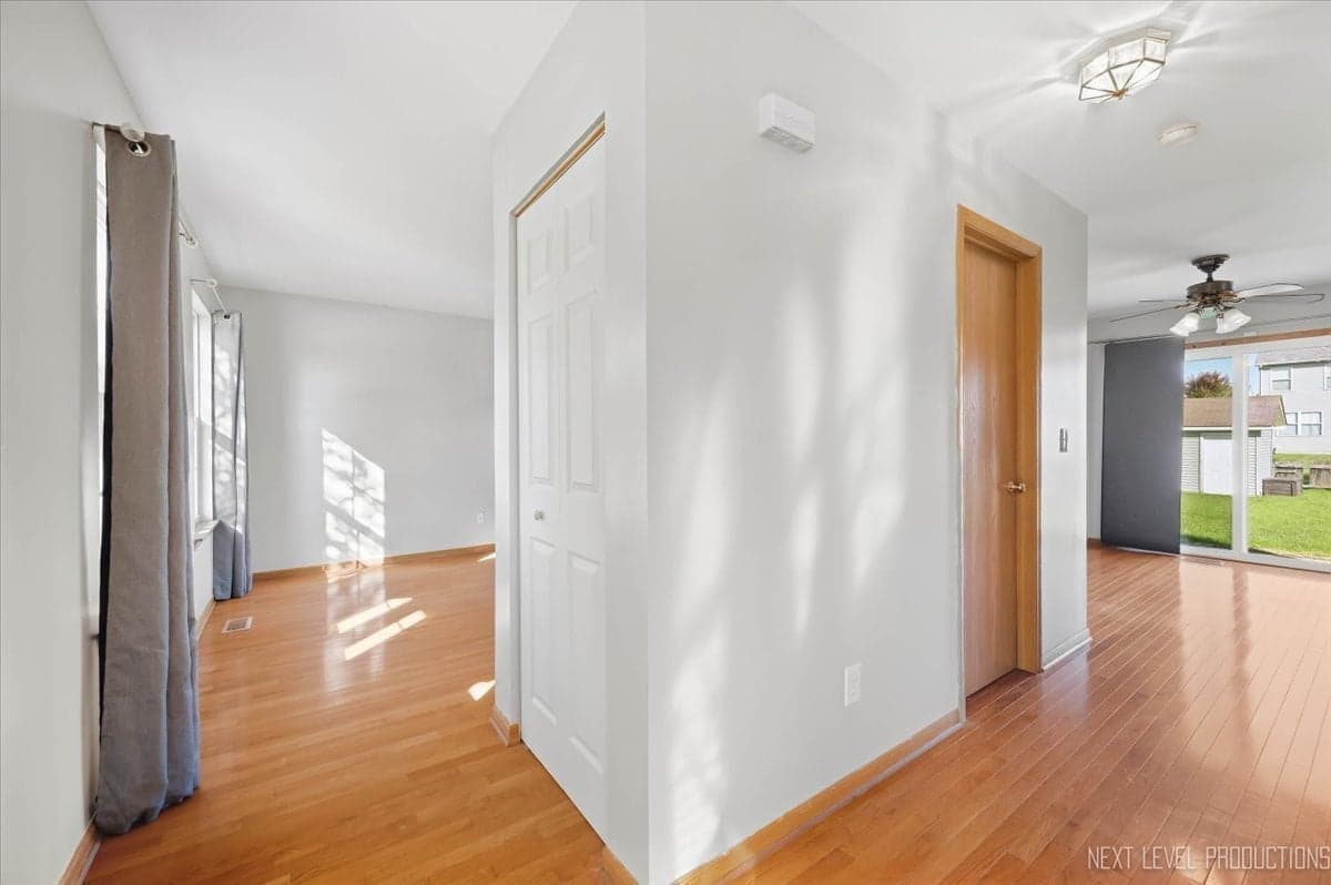 761 Blooming Drive, DeKalb – photo 4